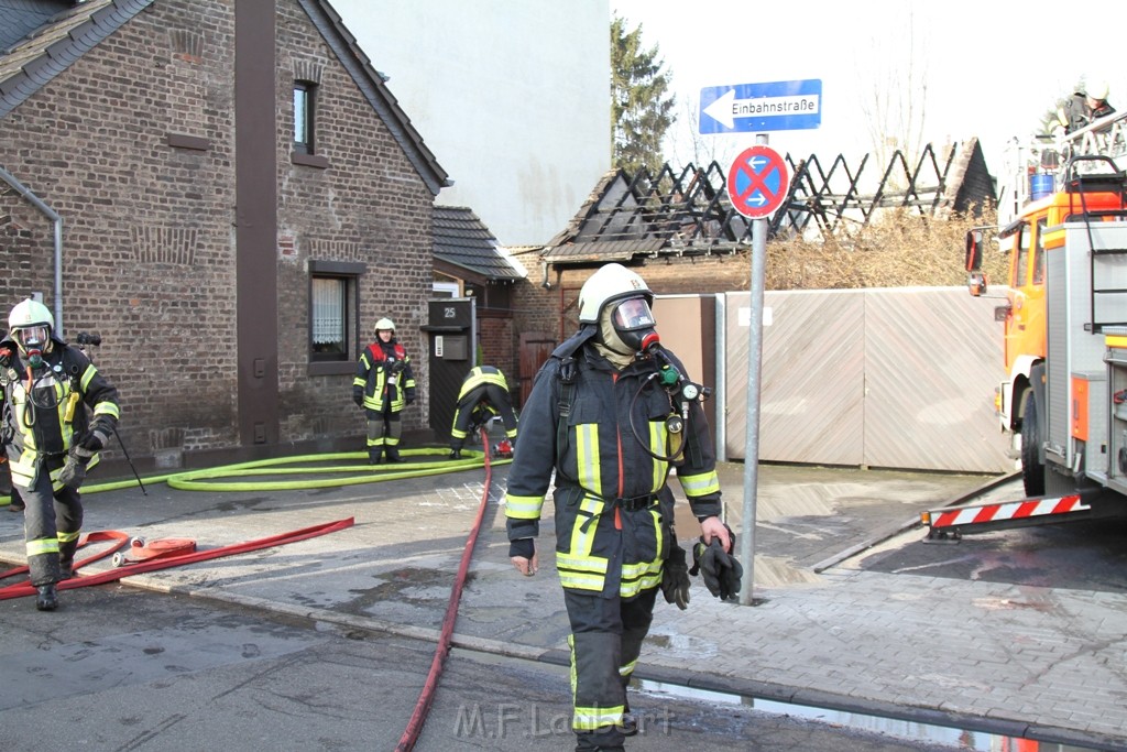 Feuer 2 Koeln Pesch Longericherstr JK P11.jpg